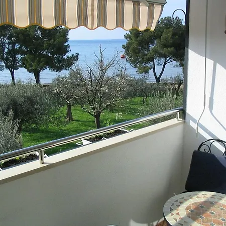 Oliva With Sea View Apartment Fazana